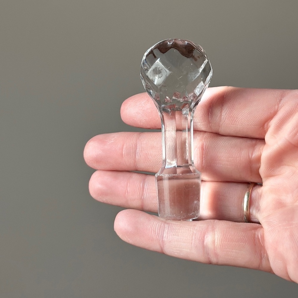 Mid Century Faceted Glass Bottle Stopper, Replacement Cruet Stopper VINTAGE